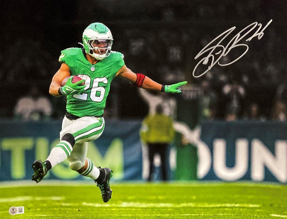 Saquon Barkley Signed 16x20 Philadelphia Eagles Kelly Green Photo BAS