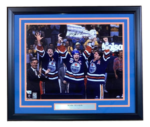 Mark Messier Signed Framed 16x20 Edmonton Oilers Stanley Cup Photo Fanatics - Sports Integrity