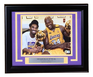 Shaquille O'Neal Signed Framed 8x10 Los Angeles Lakers Photo w/ Kobe Bryant BAS