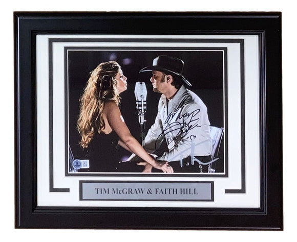 Tim McGraw Faith Hill Signed Framed 8x10 Photo BAS