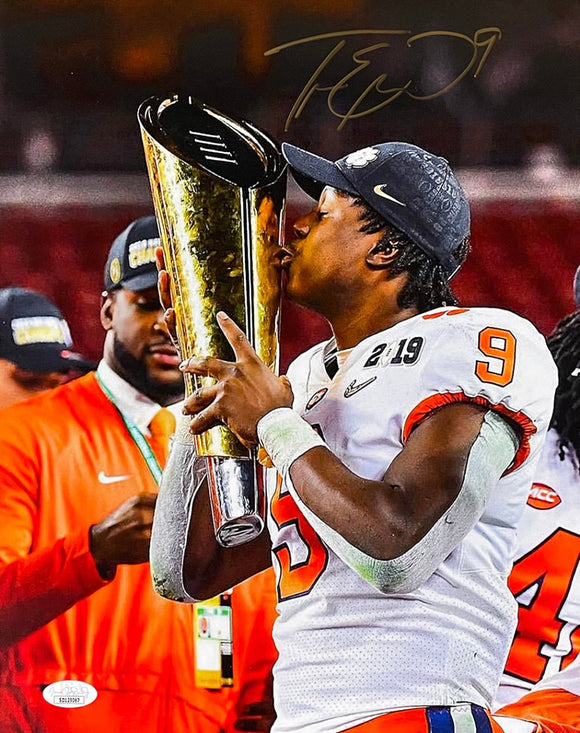 Travis Etienne Signed 11x14 Clemson Tigers Trophy Kiss Photo JSA SD - Sports Integrity